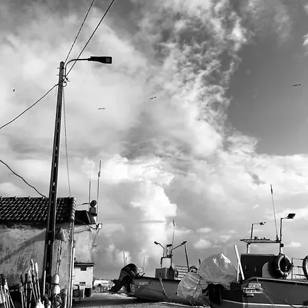 Aurora's Lighthouse - Caminhos De Santiago * Vila Cha (Porto)